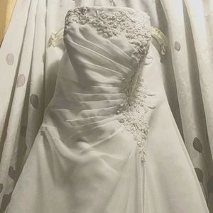 White wedding dress
